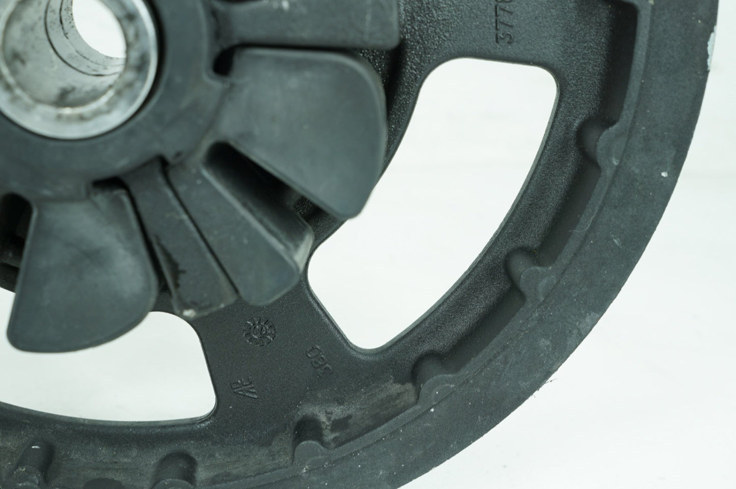 2007 - 2013 Harley-Davidson Touring Electra Glide Classic Rear Driver Pulley Sprocket 40217-09
