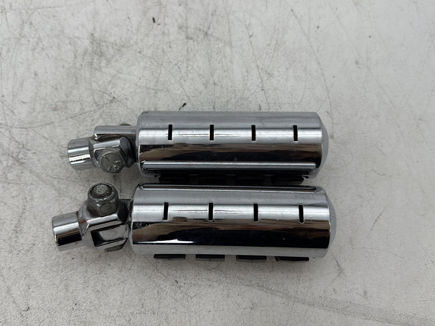 1998 Harley Softail Custom FXSTC OEM Left & Right Step Foot Rest Pegs