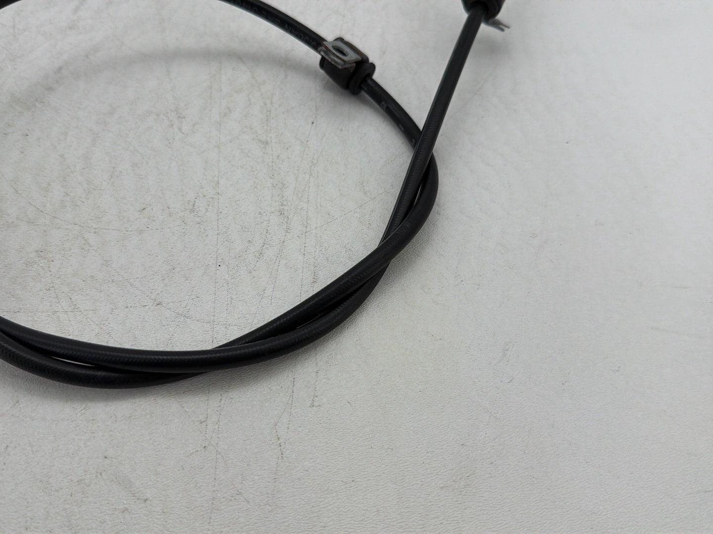 2009 Harley Dyna Street Bob FXDB OEM Front Brake Hose Line Pipe