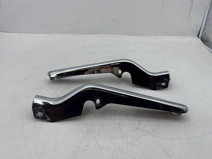 2007 Harley Touring FLHTCU Electra Glide Ultra OEM Rear Left Right Fender Struts Bracket