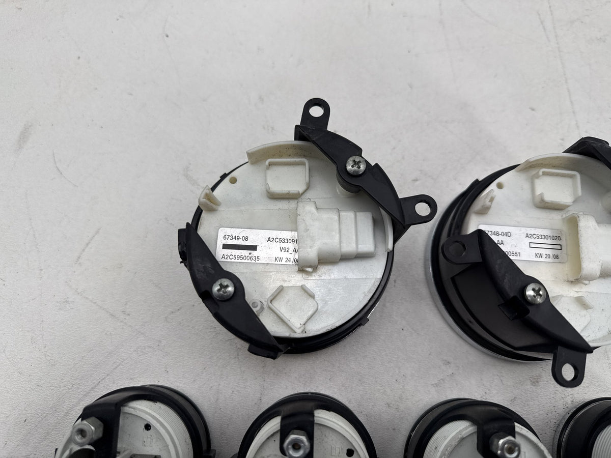 09 Harley Electra Glide Touring Ultra OEM Air Oil Volt Fuel Tacho Speedo Gauges