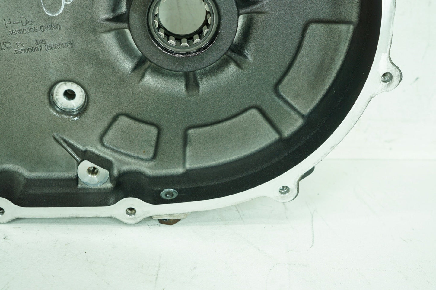 2017 Harley Touring FLHTK Electra Glide Ultra OEM Inner Primary Clutch Cover