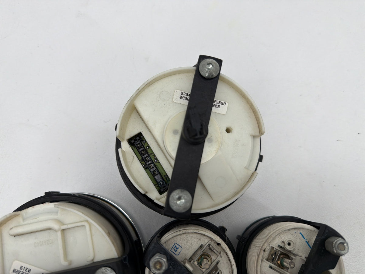 2001 Harley Electra Glide Touring OEM Air Oil Volt Fuel Tacho Speedo Gauges 68K