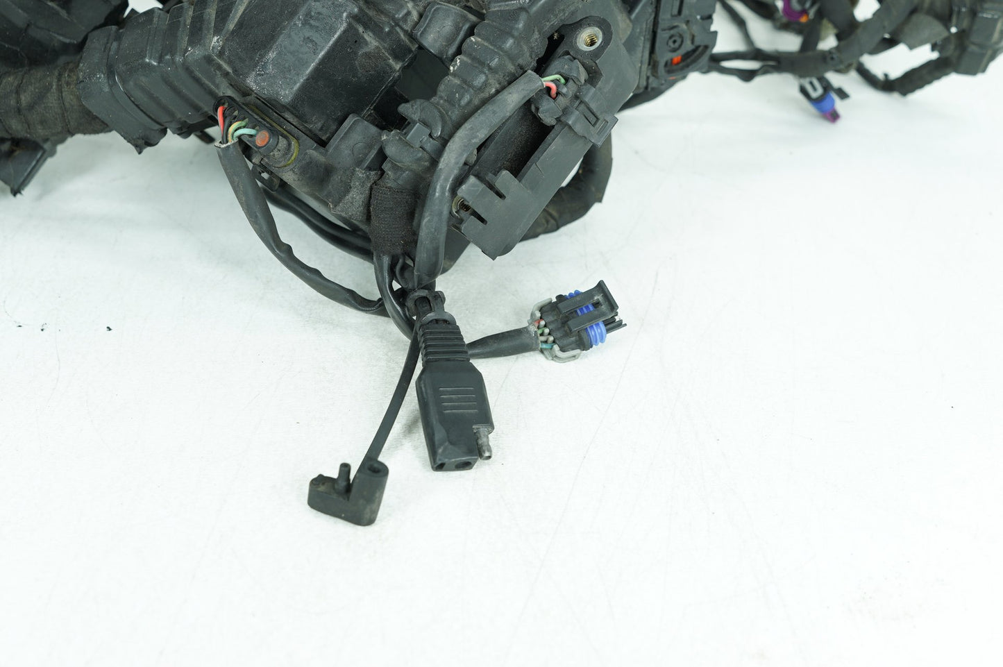 2007 - 2017 Harley-Davidson Dyna Street Bob Main Wire Wiring Harness Loom NON-abs   71072-12A