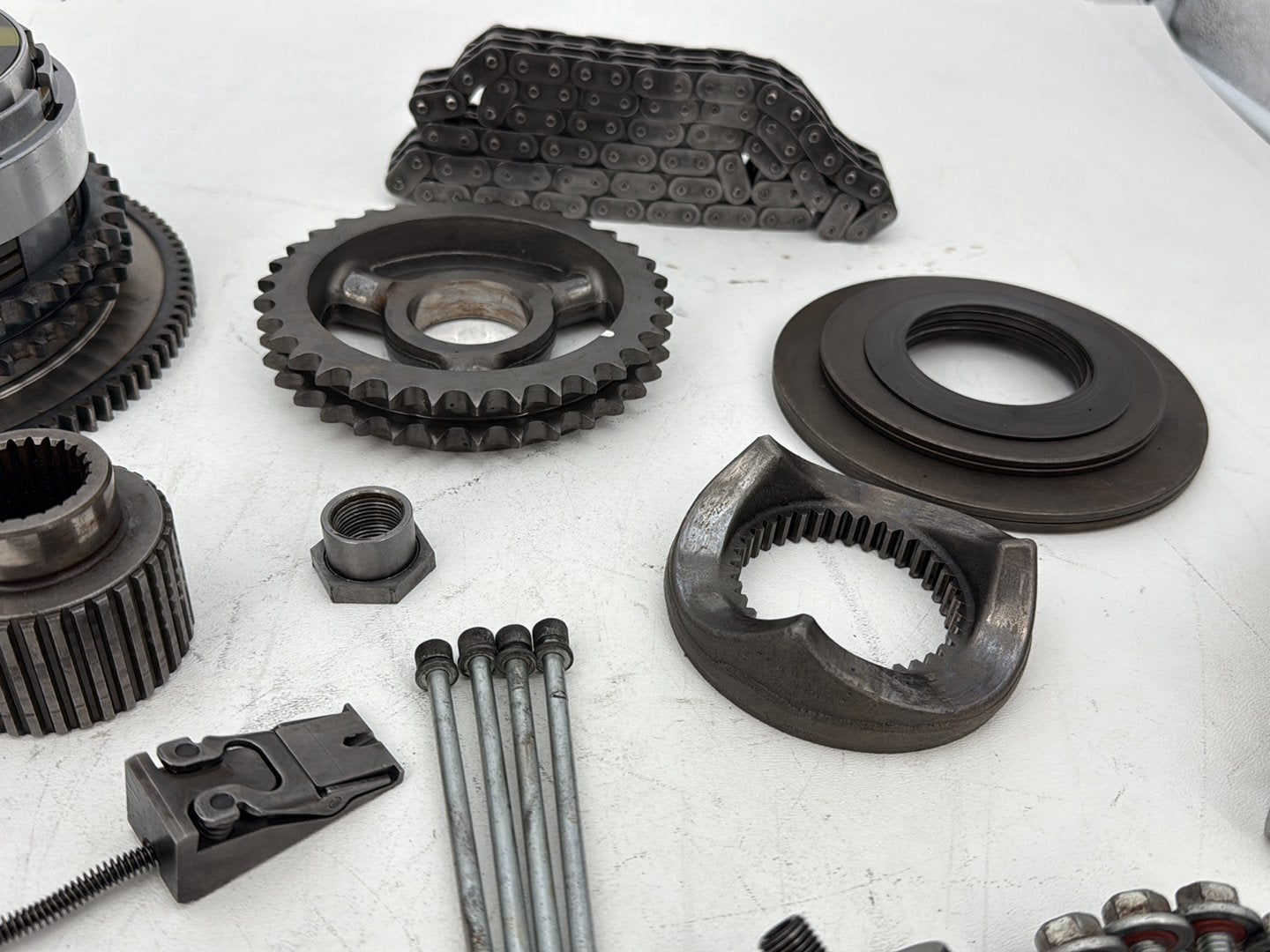 2011 Harley Electra Glide Ultra FLHTK OEM Clutch Basket Chain Tensioner Kit