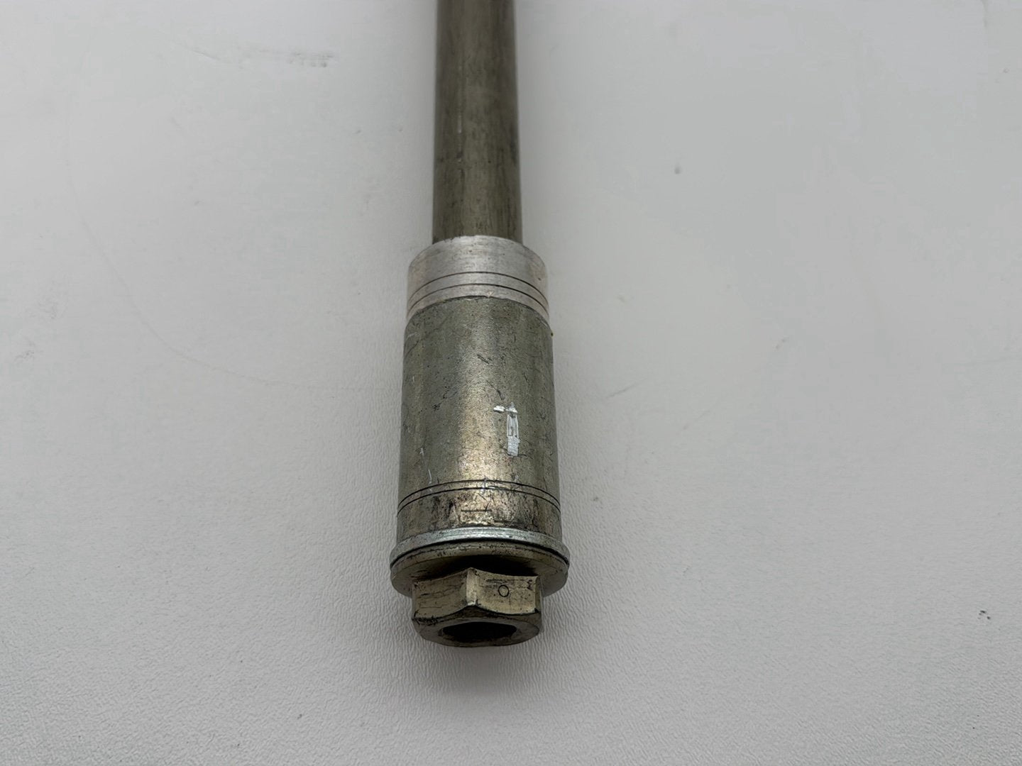 2008 Harley Softail Deluxe FLSTN OEM Rear Wheel Axle Bolt Shaft