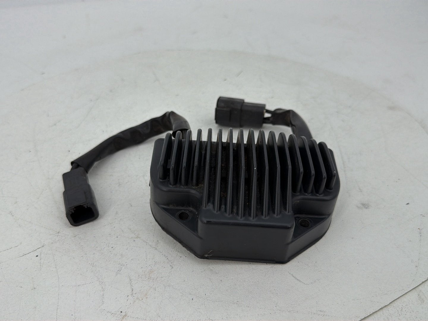 2007 - 2017 Harley-Davidson Dyna Super Glide Custom Voltage Regulator Rectifier  74631-06
