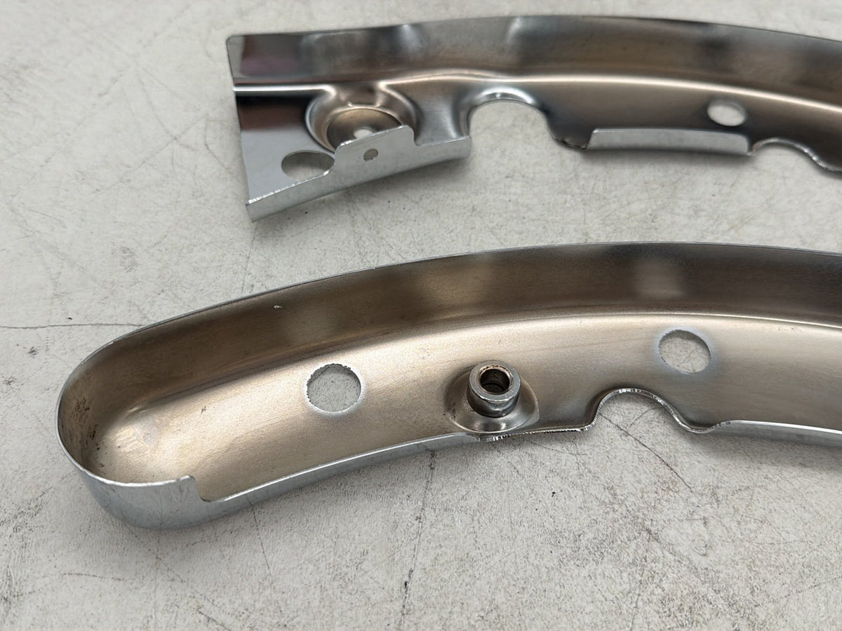 2009 Harley Road Glide Touring FLTR OEM Rear Left Right Fender Struts Bracket
