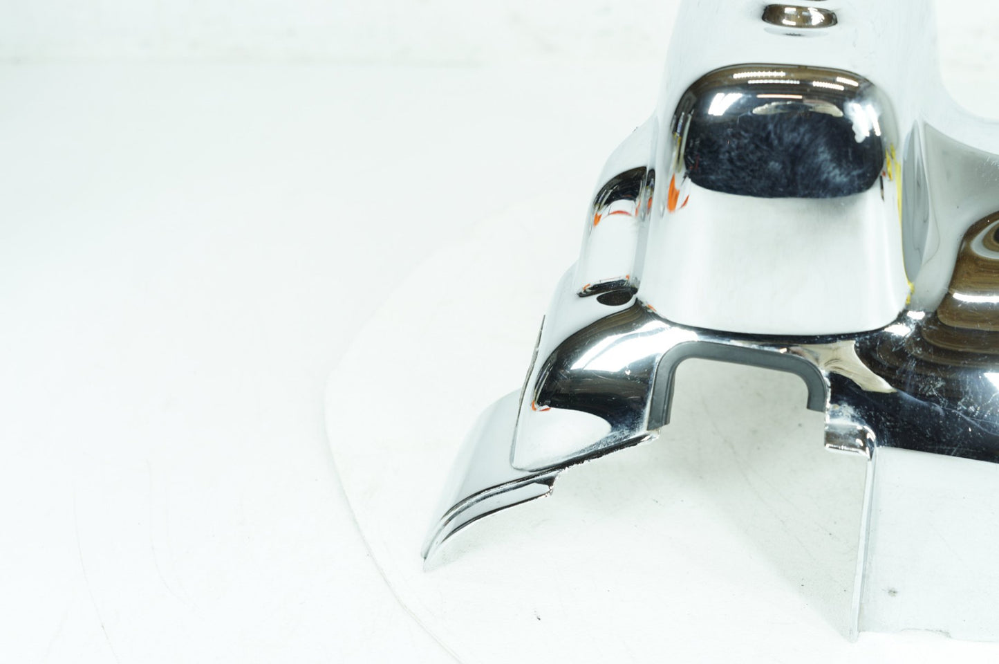 1999 - 2006 Harley-Davidson Touring Road King Classic Left Headlamp 1 Nacelle Cover Cowl  	67682-94