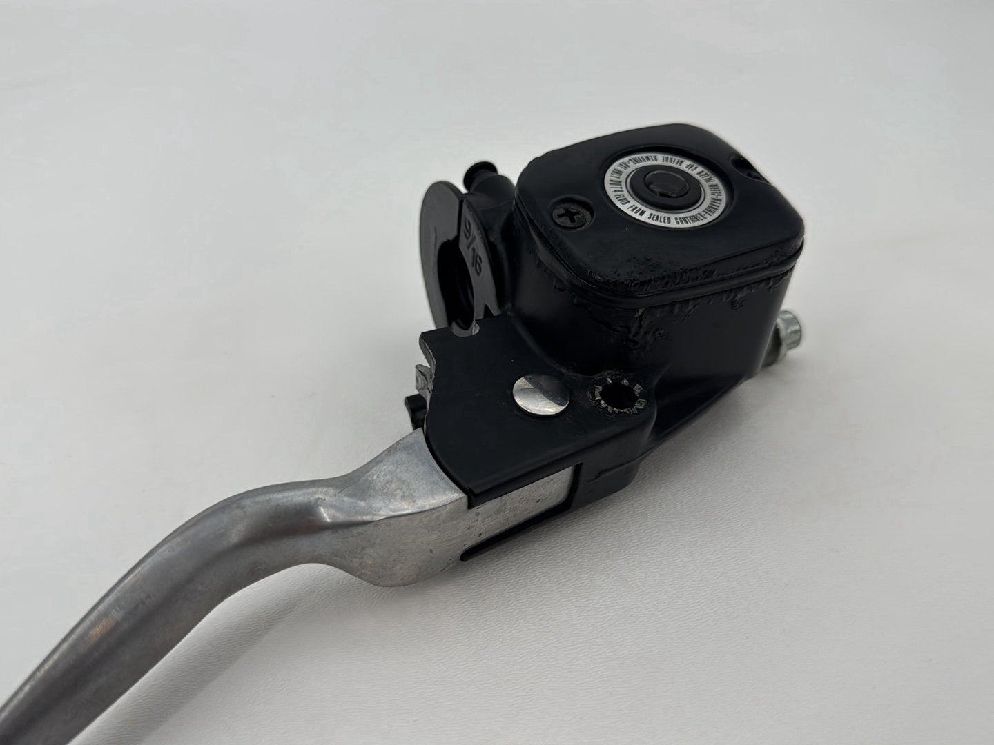2007 Harley Softail Heritage Classic FLSTC OEM Front Brake Lever Master Cylinder Reservoir