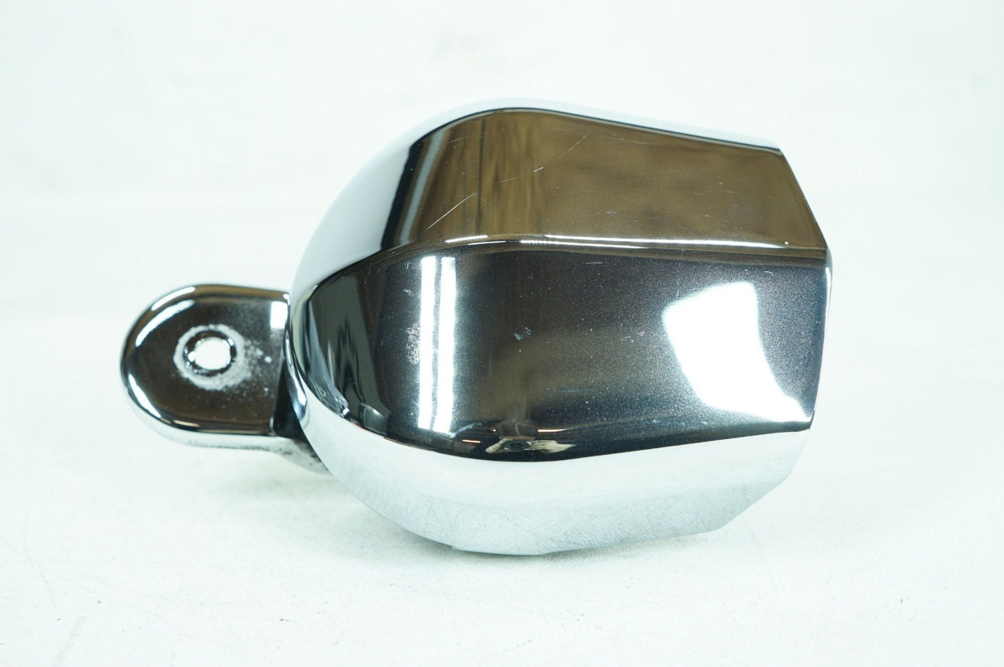 2007 - 2016 Harley-Davidson Touring Street Glide Horn Signal Klaxon Chrome Cover 69012-93A