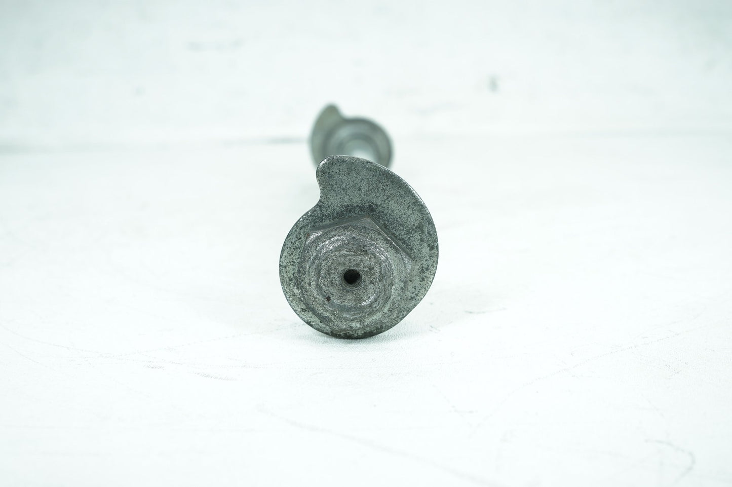 2007 - 2013 Harley-Davidson Touring Electra Glide Ultra Rear Wheel Axle Bolt Shaft 41056-09