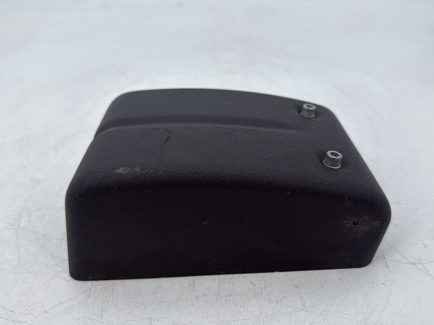 2006 - 2017 Harley-Davidson Dyna Street Bob Electrical Side Cover Tray Panel 66236-04