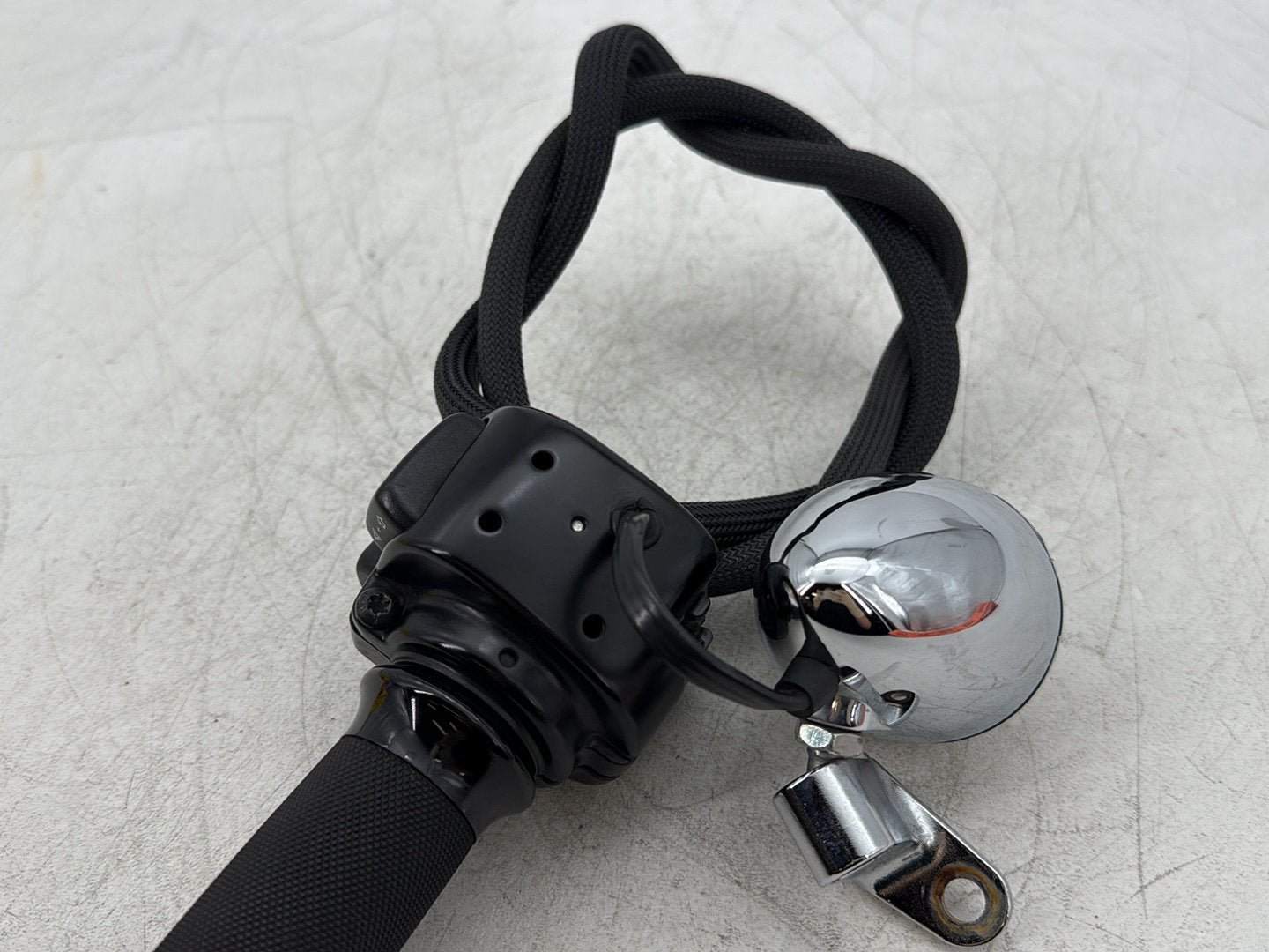 2010 Harley Dyna Fat Bob FXDF OEM Left Turn Signal Headlight Switches Controls