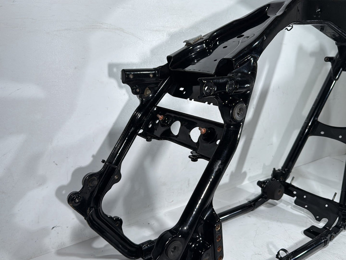 10 Harley Street Glide Touring FLHX OEM Body Main Frame Chassis 47900-10BHP SLVG