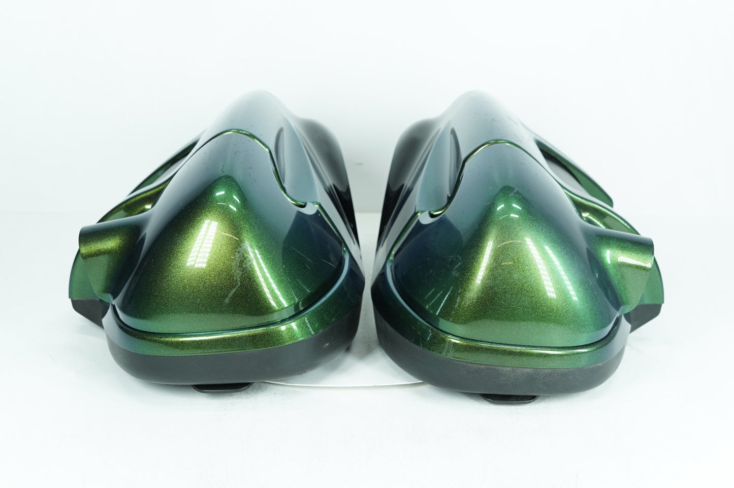 1999 - 2006 Harley-Davidson Softail Deluxe Left & Right Lower Fairing Cowl Covers 58816-05A