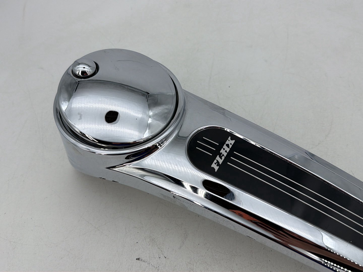 2007 - 2012 Harley-Davidson Touring Street Glide Fuel Gas Tank Dash Console NOKey