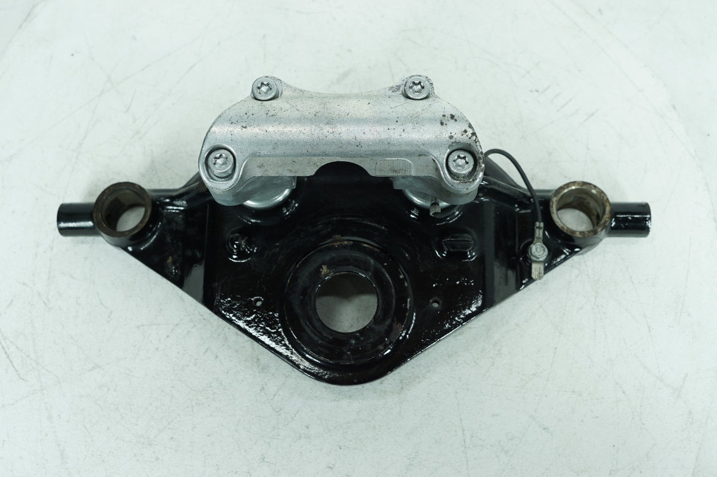 2012 - 2016 Harley-Davidson Touring Electra Ultra Front Fork Upper Triple Tree Clamps 45435-10