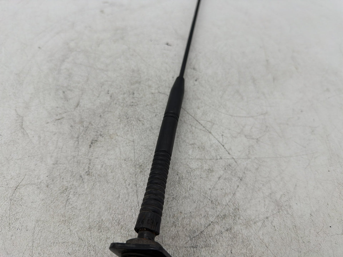 2013 Harley Street Glide Touring FLHX OEM Audio Radio Antenna Mast FM AM