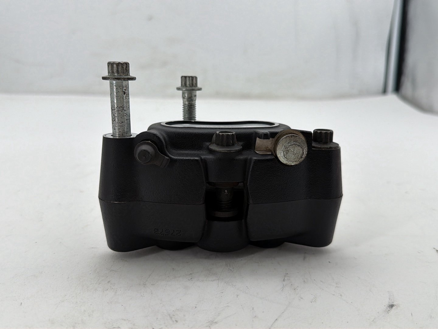 2008 Harley Dyna Fat Bob FXDF OEM Front Right 1 Brake Caliper