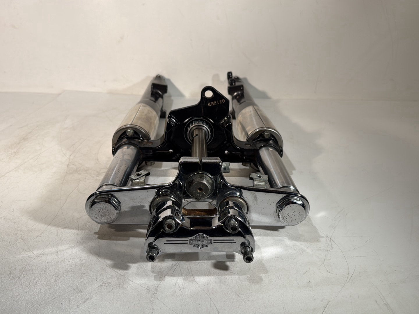 1986 - 1998 Harley-Davidson Softail Heritage Classic Front Triple Tree Set & LH RH Fork Legs Sliders 45915-86 , 56567-86B