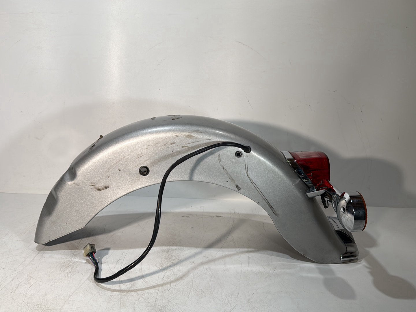 1984 - 1998 Harley-Davidson Touring Electra Glide Classic Rear Wheel Fender & Turn Signals Bar