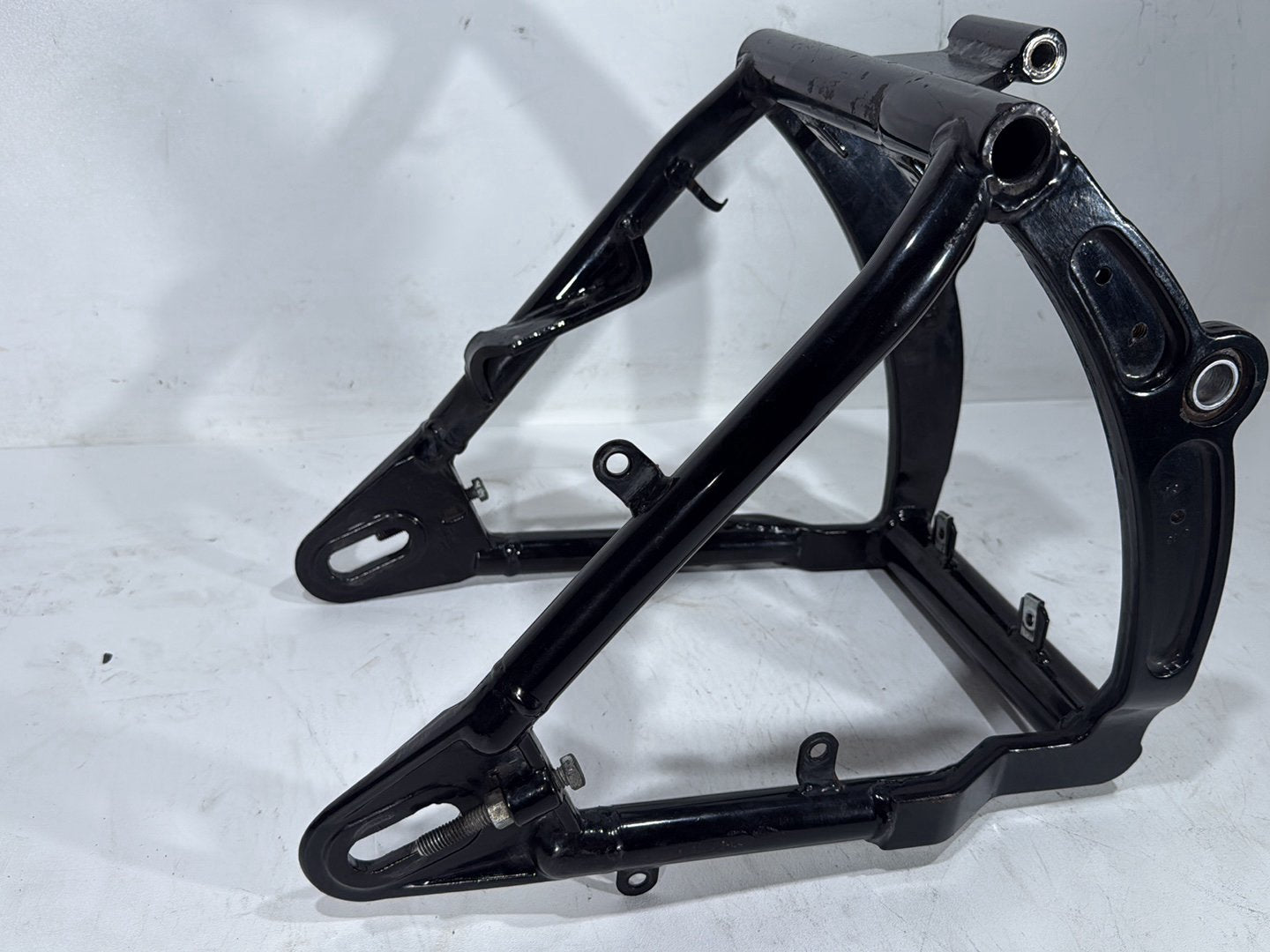 1997 Harley Softail Fat Boy FLSTF OEM Rear Fork Swingarm Swing Arm 47573-89B