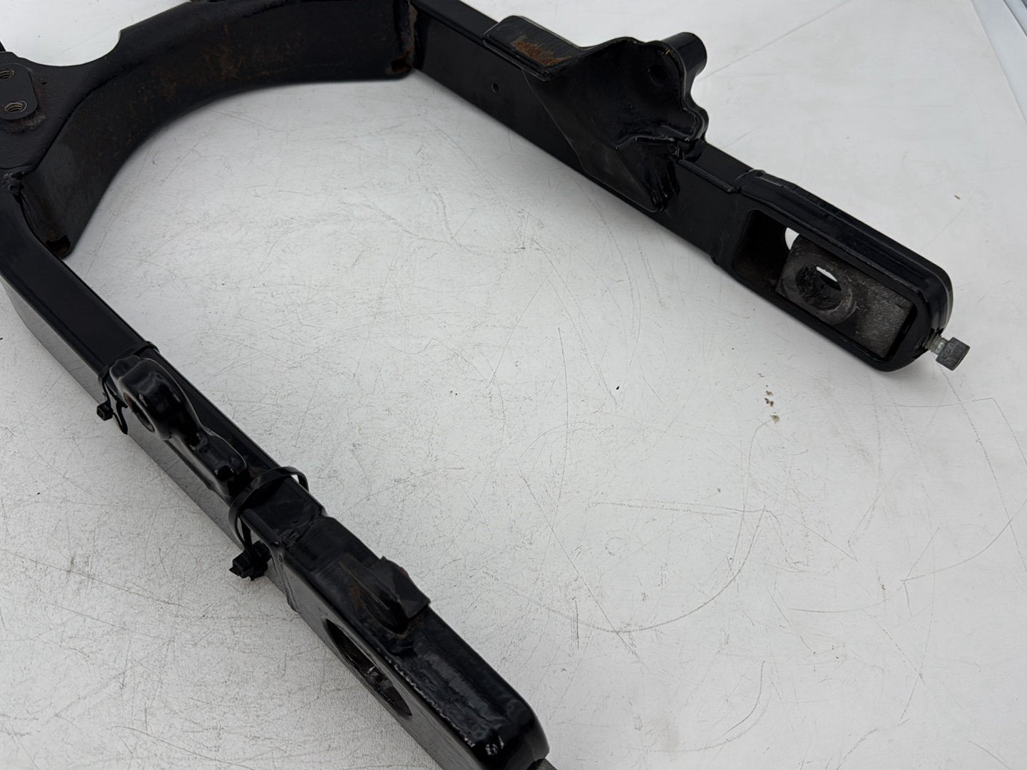 2006 - 2017 Harley-Davidson Dyna Street Bob Rear Fork Swingarm Swing Arm 47820-06