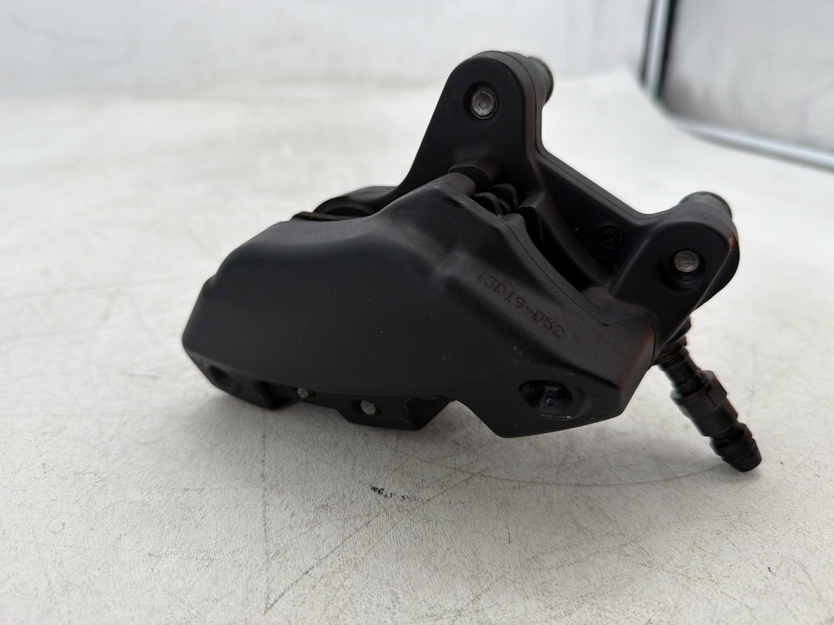 2013 Harley Electra Glide Touring FLHTCU OEM Front Right 1 Brake Caliper