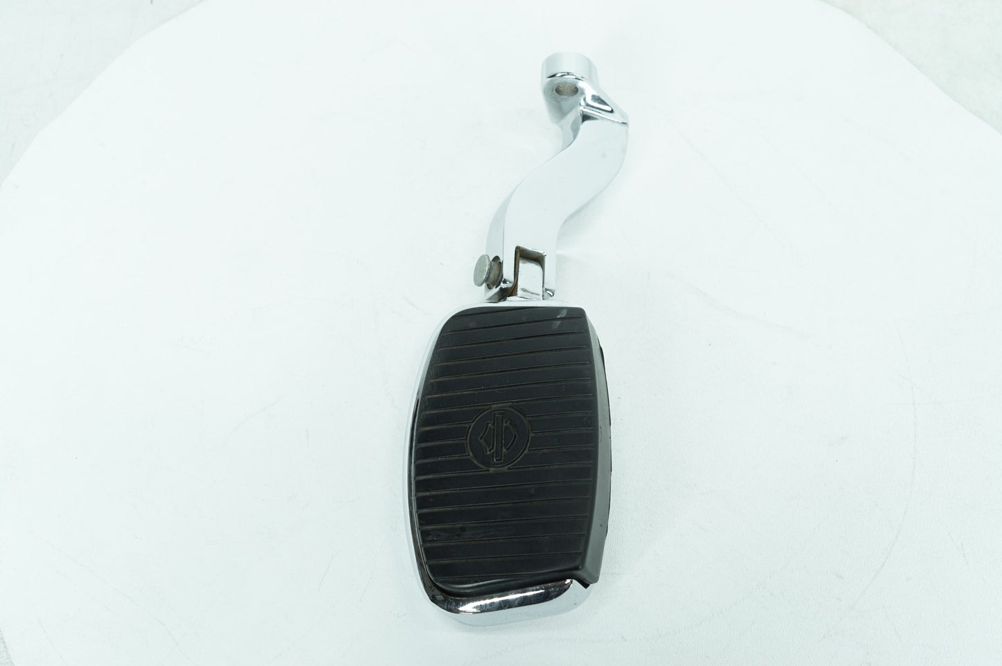 2007 - 2012 Harley-Davidson Touring Road Glide Rear Passenger 1 Foot Peg Step Rest 49036-04A