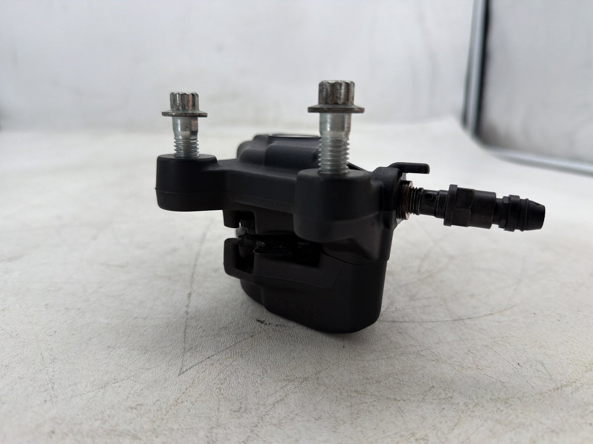 2013 Harley Electra Glide Touring FLHTCU OEM Front Right 1 Brake Caliper