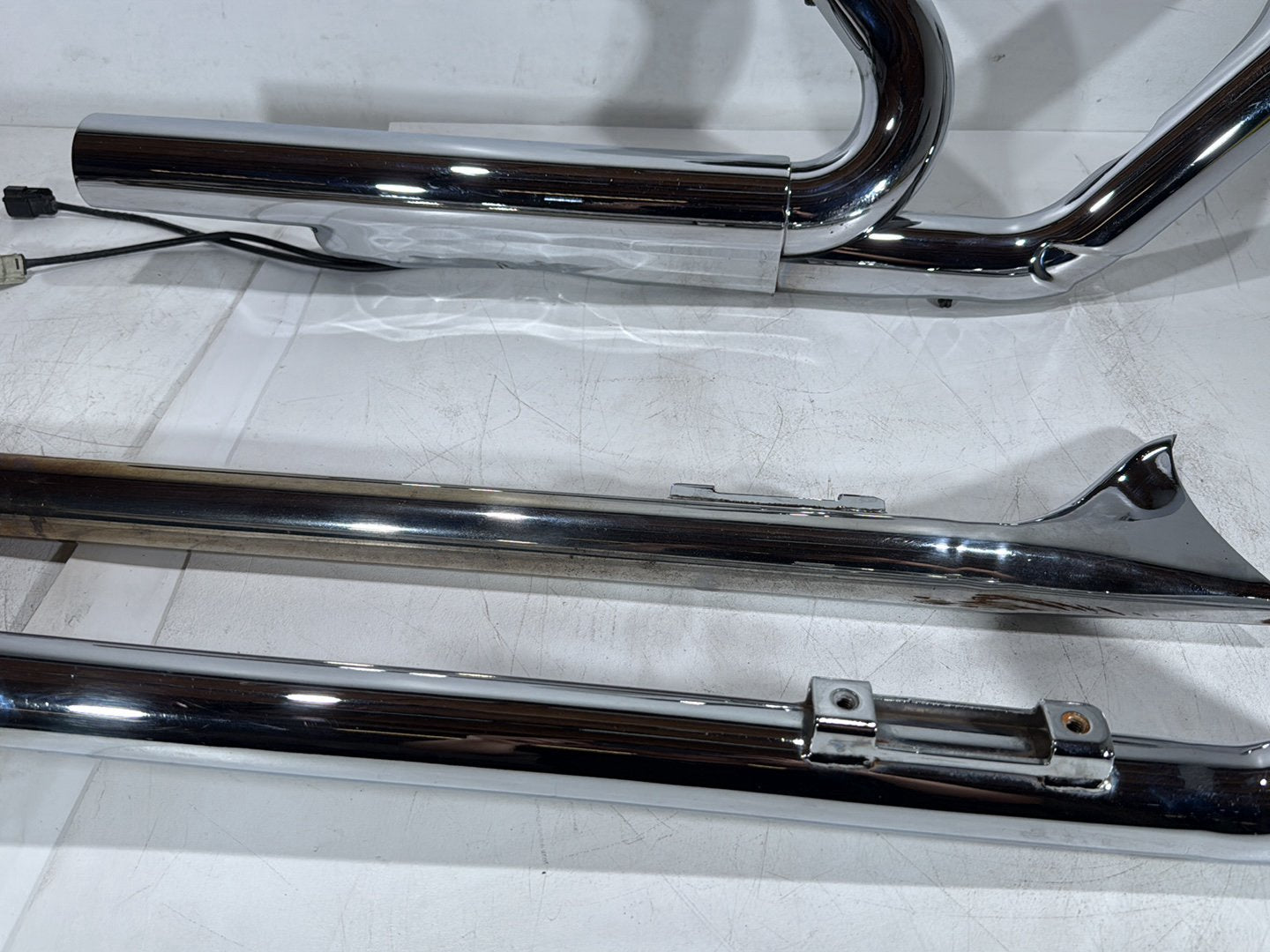 2011 Harley Road King Touring FLHRC Classic OEM Exhaust Header Pipes Muffler