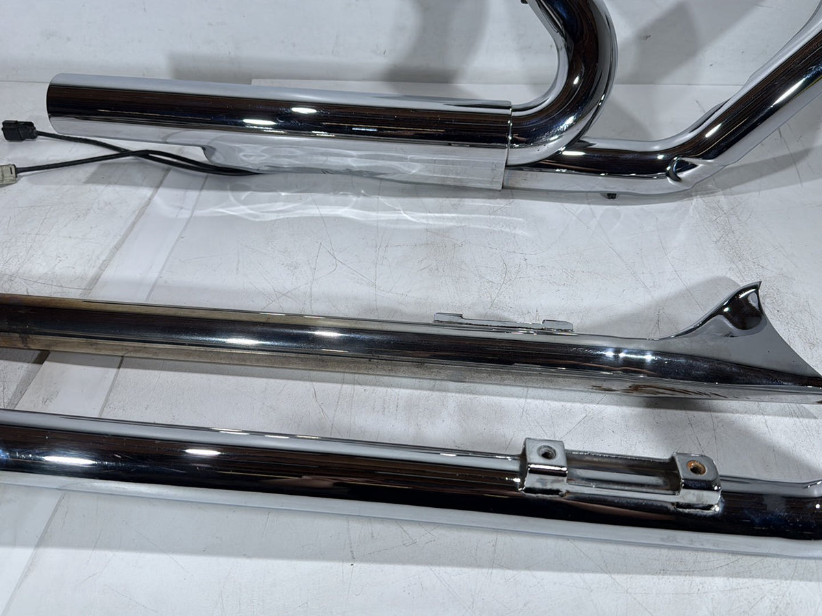2011 Harley Road King Touring FLHRC Classic OEM Exhaust Header Pipes Muffler