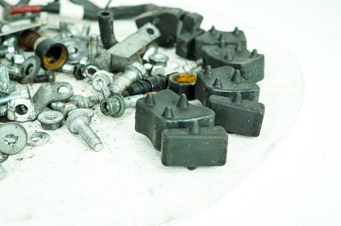 2007 - 2011 Harley-Davidson Touring Street Glide Hardware Bolts Nuts & Brackets 70377-08