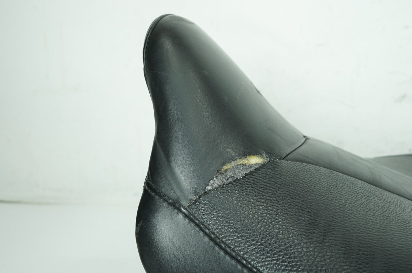 2007 - 2016 Harley-Davidson Touring CVO Electra Screamin Eagle Passenger Rider Driver Seat Saddle 52000028