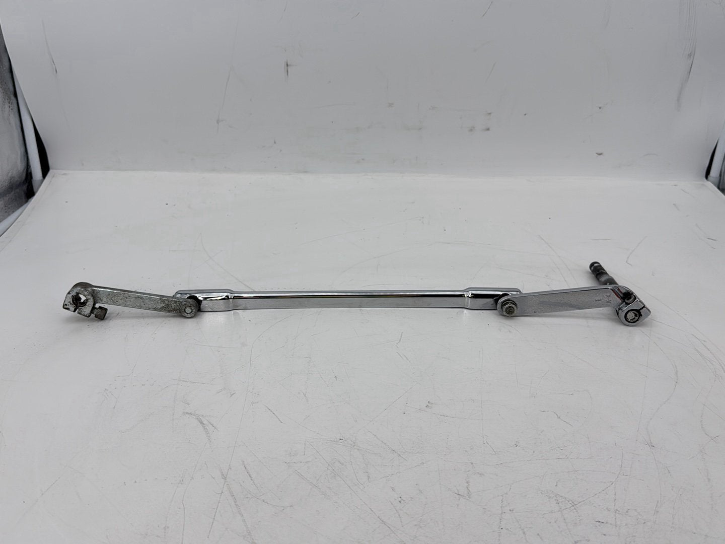 2007 - 2012 Harley-Davidson Touring Electra Glide Ultra Gear Shifter Lever w/ Rod linkage 	33718-82B