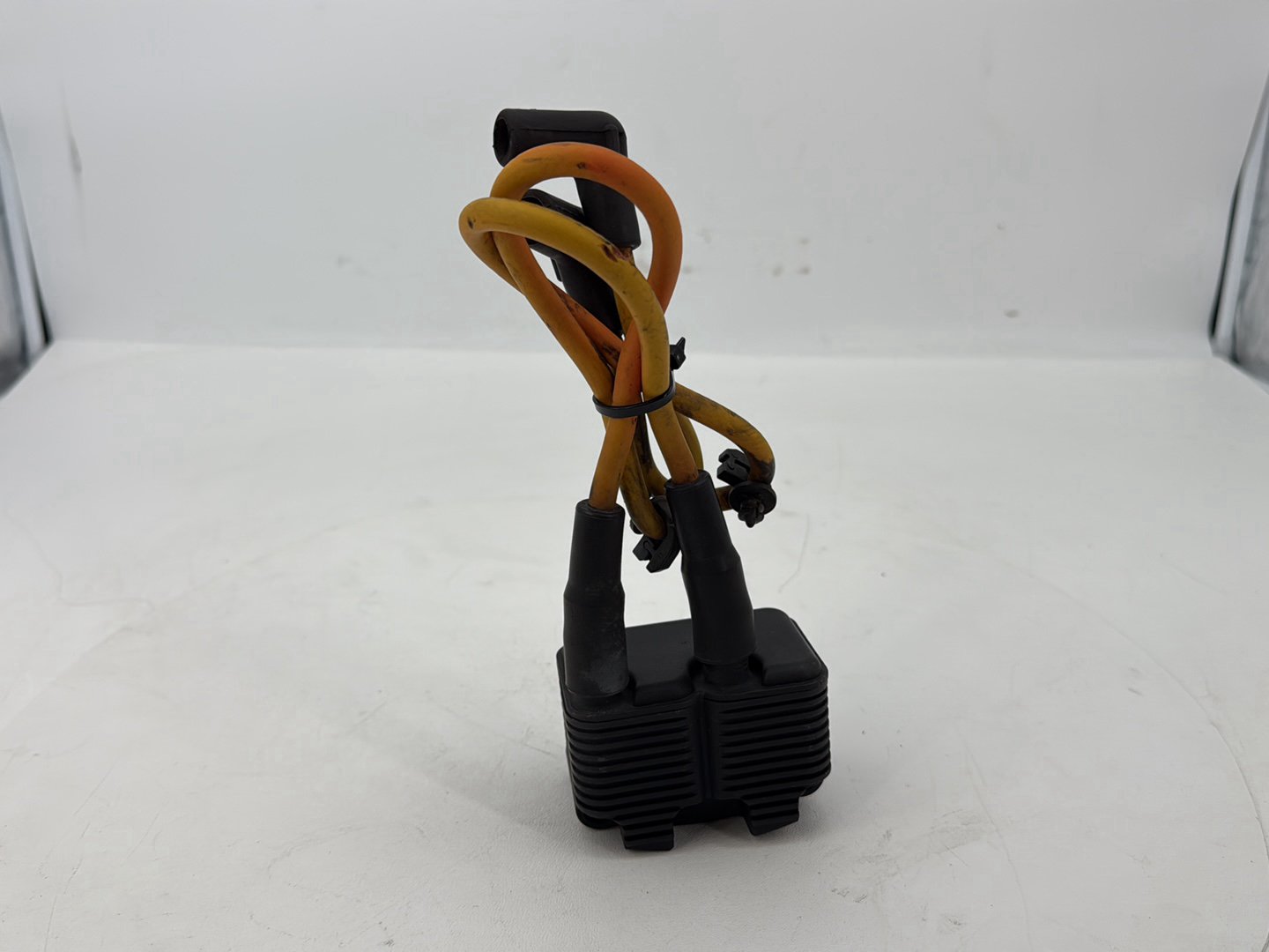 2004 - 2013 Harley-Davidson Sportster 883 Custom Ignition Coil Spark Plugs Cable 31655-99