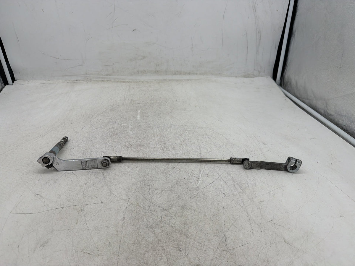 2011 Harley Electra Glide Touring Ultra OEM Gear Shifter Lever w/ Rod linkage