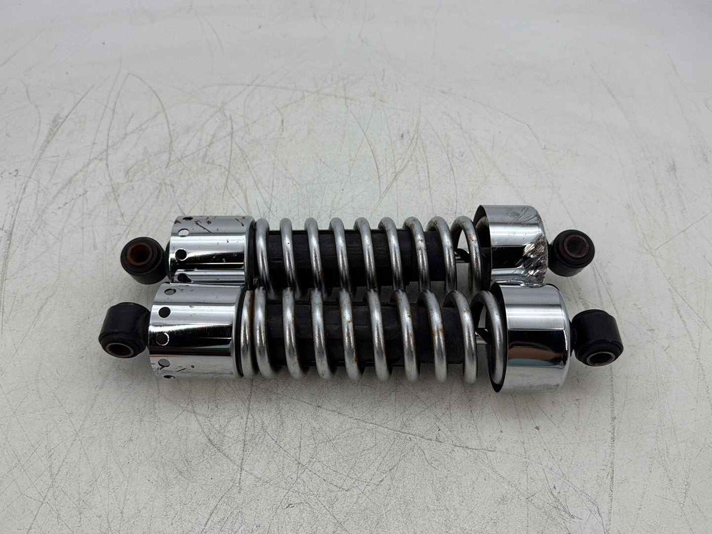 2004 Harley Sportster XL883C 883 Custom OEM Rear Left Right Shock Absorbers