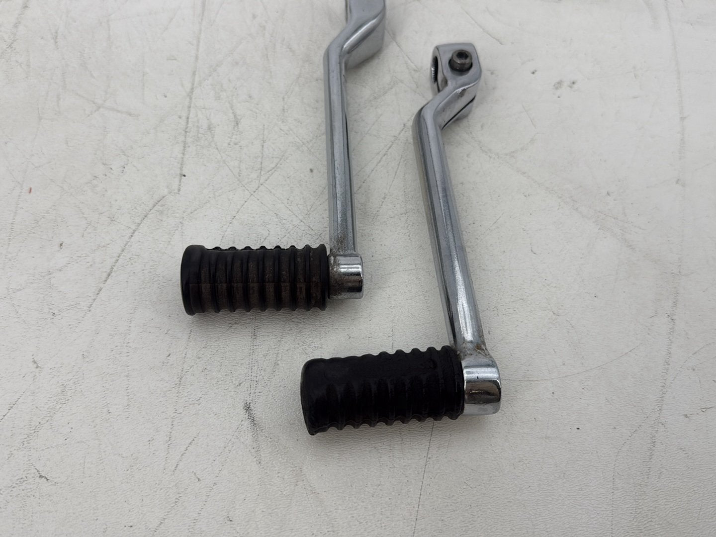 2005 Harley Heritage Softail Classic FLSTCI OEM Gear Shifter Lever Pedal Pedals