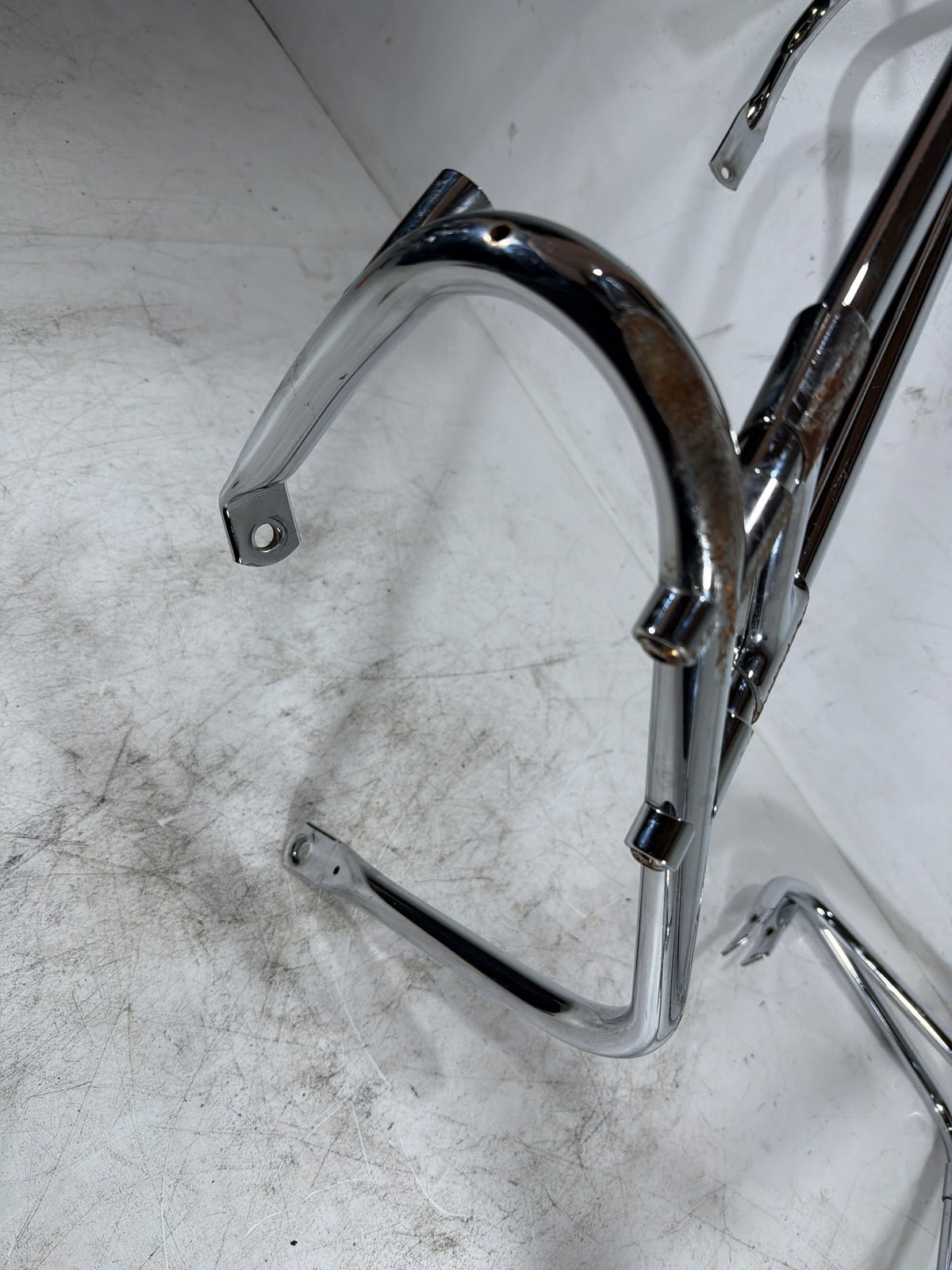 2006 Harley Electra Glide Touring Classic OEM Rear Left Right Saddlebag Guard Rails Bar