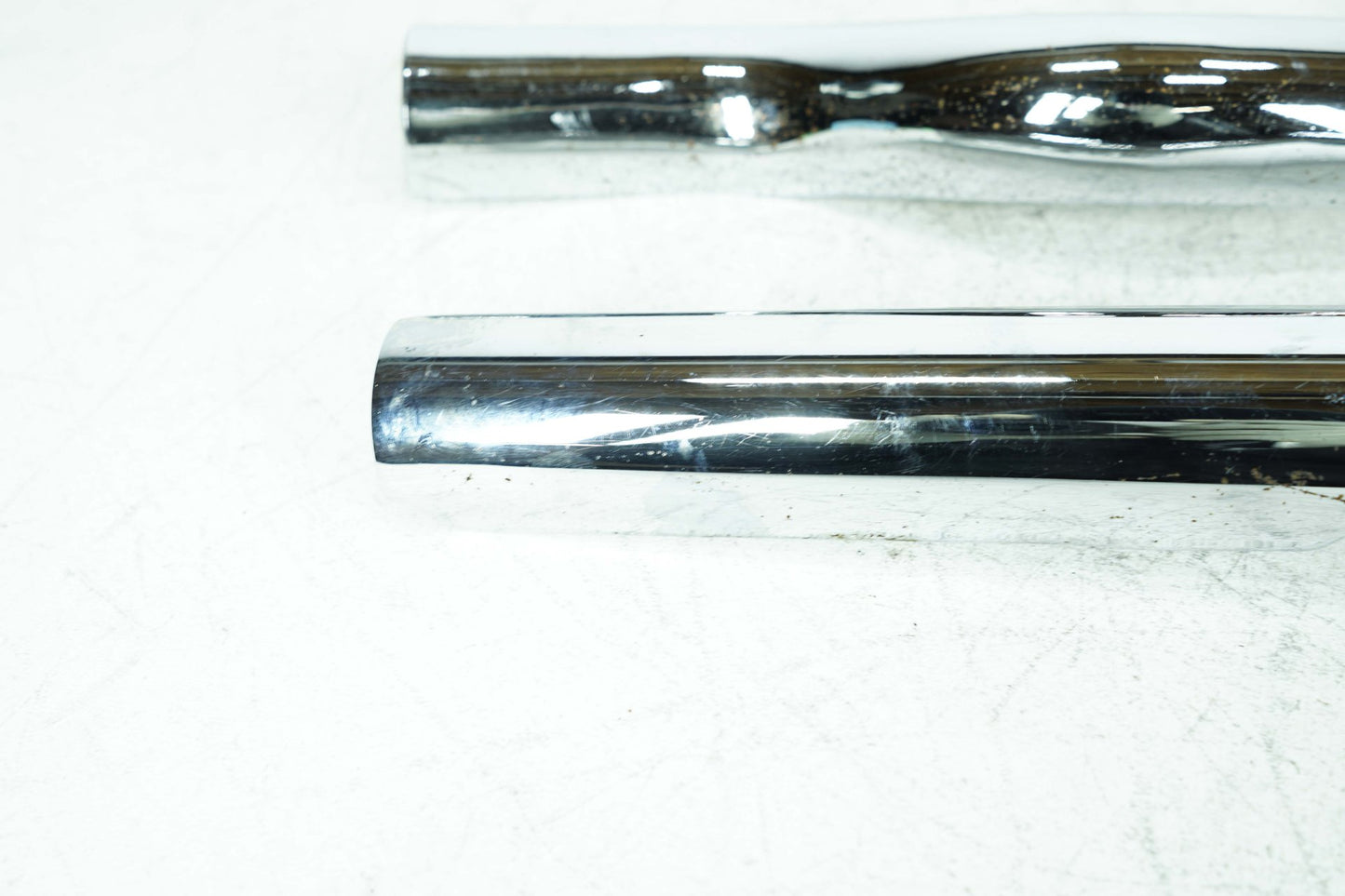 1984 - 1998 Harley-Davidson Touring Road King Left Right Saddlebag Fender Struts Brackets 47552-79B