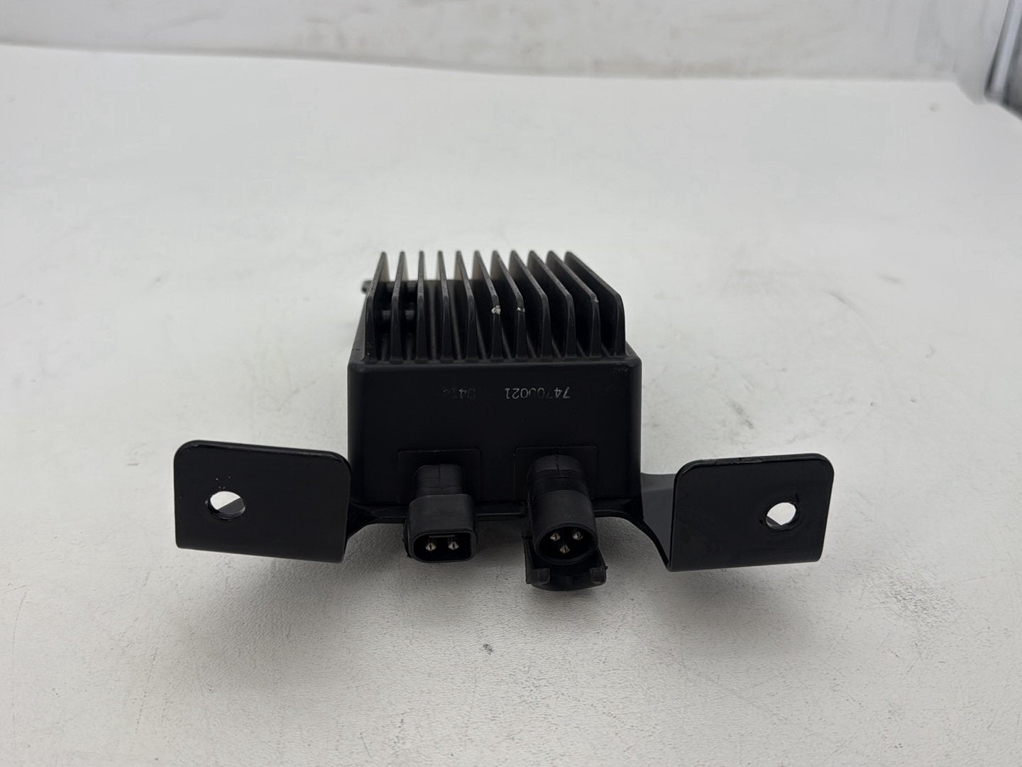 2014 Harley Electra Glide Touring CVO Screamin Eagle OEM Voltage Regulator Rectifier