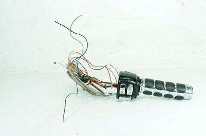 1999 - 2006 Harley-Davidson Dyna Wide Glide Right Engine Start Kill Switches Controls 71684-06A