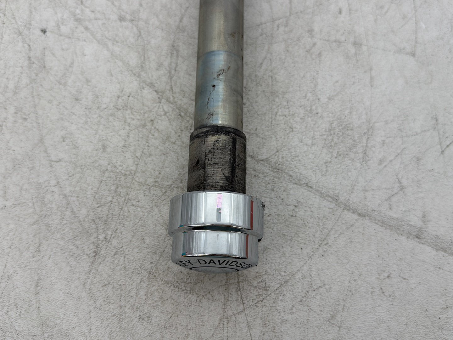 2013 Harley Heritage Softail Classic FLSTC OEM Front Wheel Axle Bolt Shaft