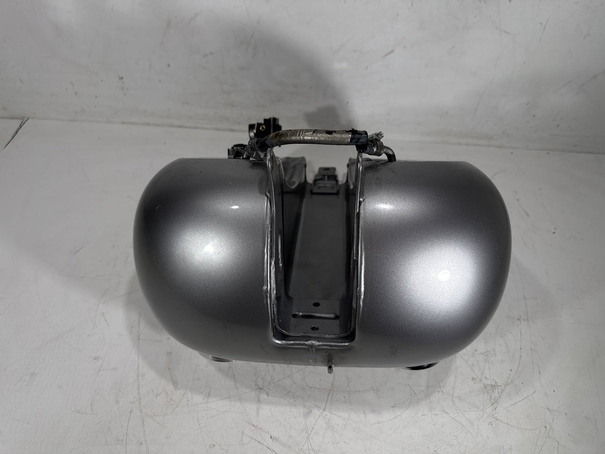 2001 Harley Softail Standard FXST OEM Fuel Gas Tank Gasoline Reservoir EFI