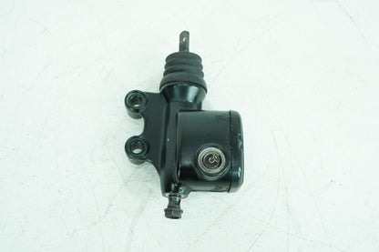 2007 - 2011 Harley-Davidson Touring Electra Glide Ultra Rear Brake Master Cylinder Reservoir 41763-08C