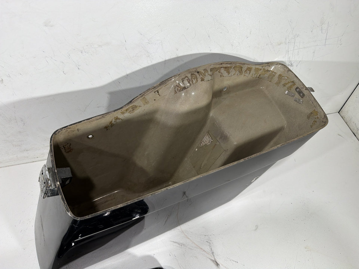 1991 Harley Electra Glide Touring Classic OEM Right 1 Saddlebag Luggage NO Key
