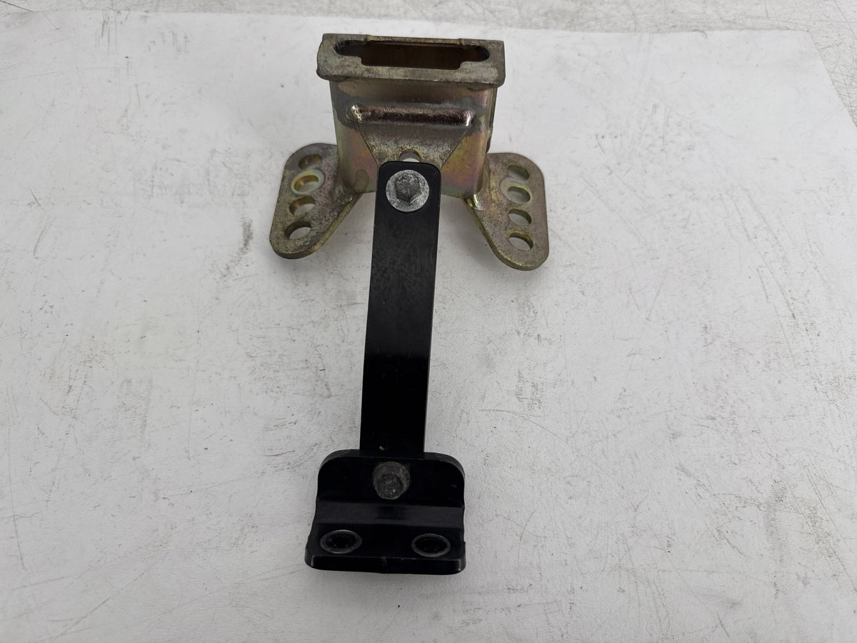 2013 Harley Street Glide Touring FLHX OEM Driver Rider Backrest Bracket Mount