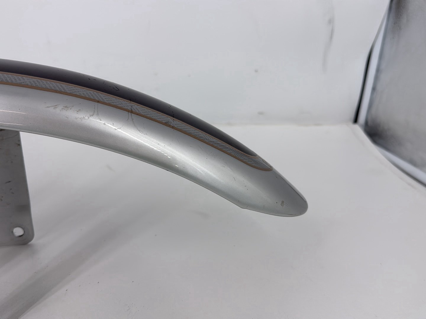 2003 Harley Sportster XL1200C 1200 Custom Anniversary OEM Front Wheel Fender Shell Panel